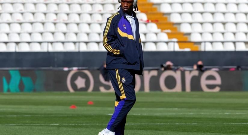 Nagyon komoly ajánlatot tehetnek Camavingáért a Real Madridnál