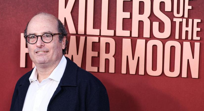 „Meg kell tanulnunk kételkedni, mert ha nem tesszük, a manipuláció írja meg a történelmünket helyettünk”