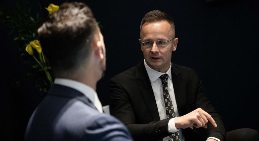 Szijjártó Péter: Egy brüsszeli bábkormány háborúba sodorná Európát Ukrajna uniós tagságával