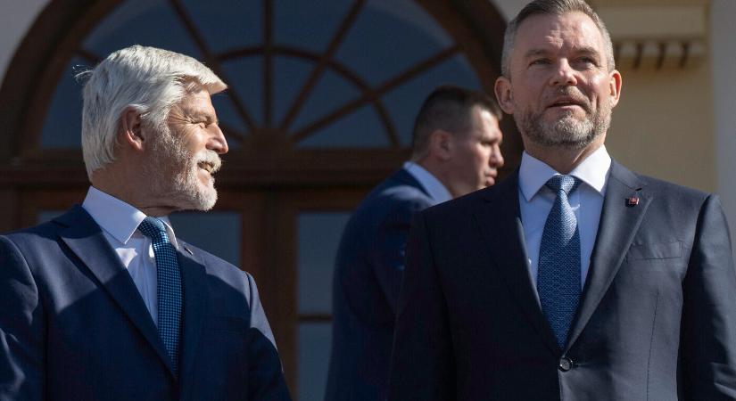 Prágába érkezett az államfő, Petr Pavel cseh köztársasági elnök fogadta