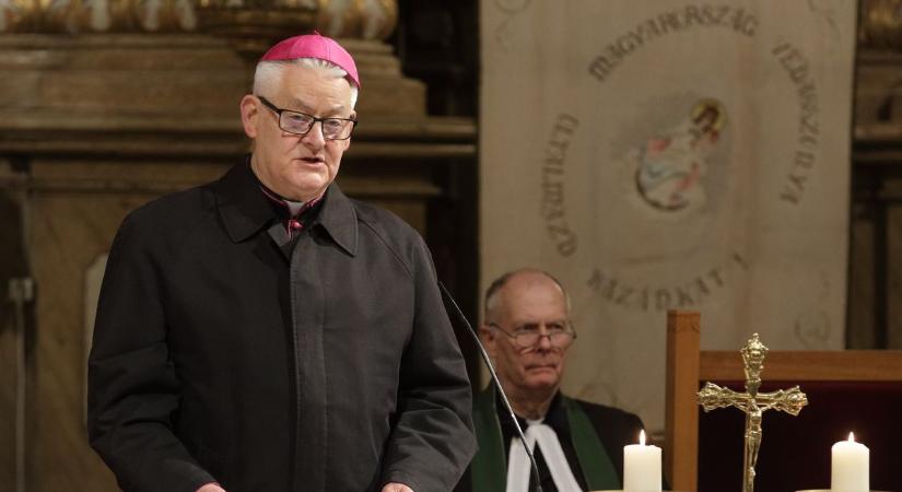 Ima a béke és megbékélés érekében a nemzeti gyásznapon