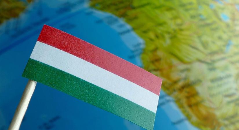 Az űrből készítettek egy fotót Magyarországról, felfoghatatlan értékű kincset vettek észre