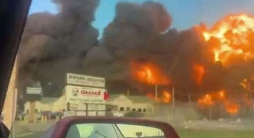 Lezuhant egy repülőgép, a fedélzeten mindenki elhunyt