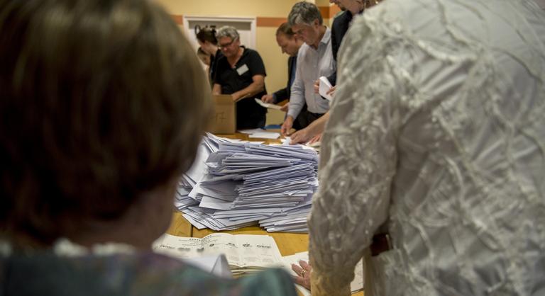 Megmozdultak a tömegek Karácsony Gergely toborzására, az első hétvégén 1500-an jelentkeztek szavazatszámlálónak