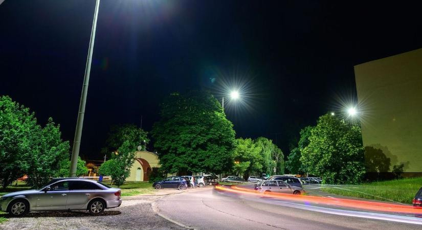 Közvilágítás Debrecenben: egymást érték a bejelentések, lépnie kellett az önkormányzatnak