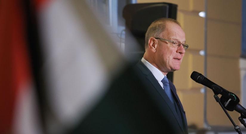 Navracsics Tibor: Brusznyai Árpád a veszprémi demokrácia egyik forrása ( galéria)