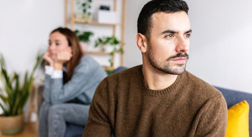 5 jel, hogy a férfi már nem érzi magát megbecsültnek – és lassan eltávolodik tőled