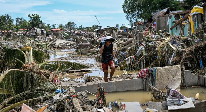 Legalább 66 ember meghalt a fülöp-szigeteki tájfunban