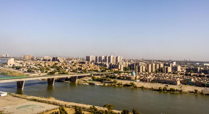 Sokáig maradnak még a magyar katonák Irakban