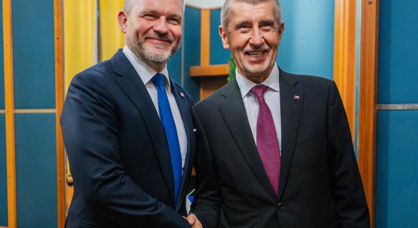 Pellegrini Babišsal találkozott Prágában. Megerősítette a cseh–szlovák kormányülések iránti érdeklődést