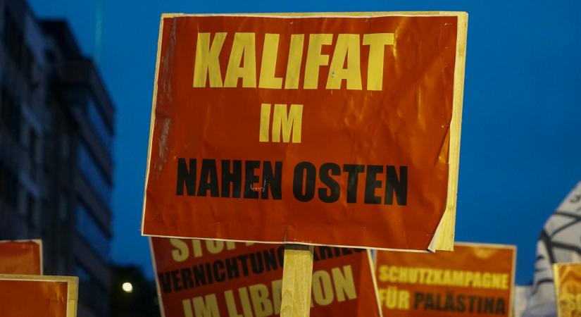 A kalifátus létrehozását hirdető iszlamista szervezetet tiltott be a német kormány