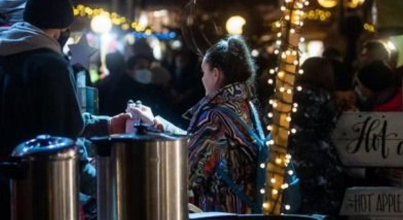 Ünnepi élelmiszerlánc-ellenőrzés indul: fókuszban a hús, a bejgli és a forralt bor