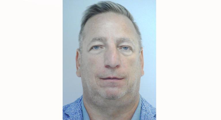 Nemzetközi elfogatóparancsot adtak ki az Izraelbe menekült volt MSZP-s politikus ellen