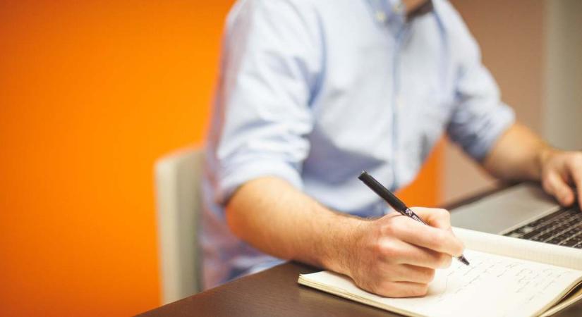 Czomba Sándor: stabil a foglalkoztatási helyzet