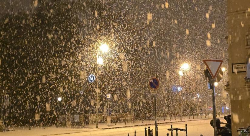 A fehér karácsony idén is csak álom marad? Megszólaltak a meteorológusok, erre számíthatunk decemberben