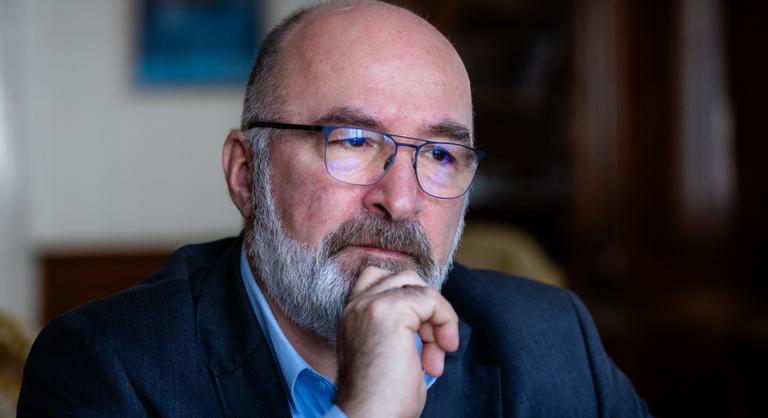 Ellenzéki belháború tört ki Józsefvárosban, Pikó András szerint a Fideszt segíti a DK és az MSZP