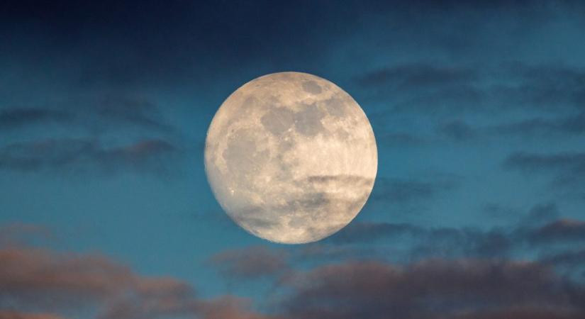 Szemeket az égre, ma jön az év legnagyobb szuperholdja