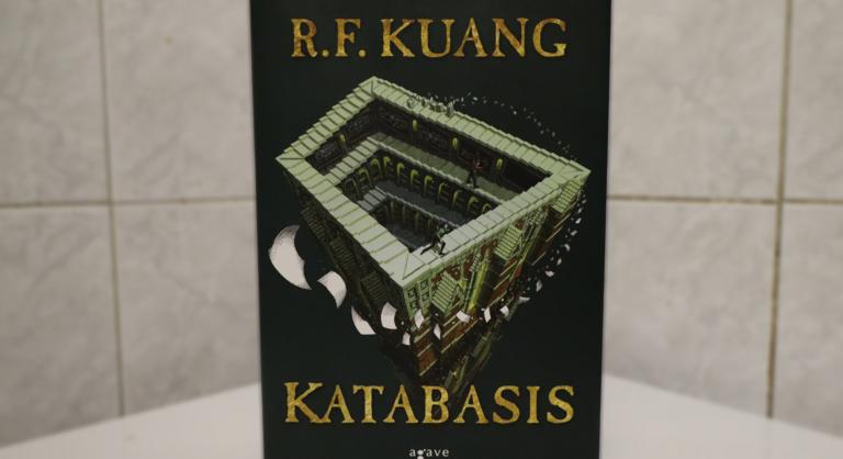 Az egyetem, ahol a hallgatóknak a pokolba kell menniük a diplomáért