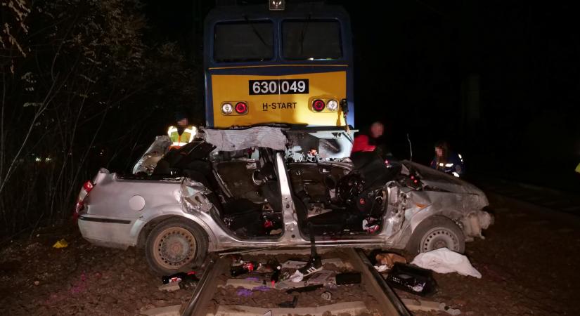 Megrázó részletek a Szentmártonkátánál történt balesetről: öten meghaltak