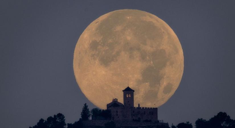 Félelmetes égi jelenség jön szerda este, mutatjuk, mikor tűnik fel a sötétben