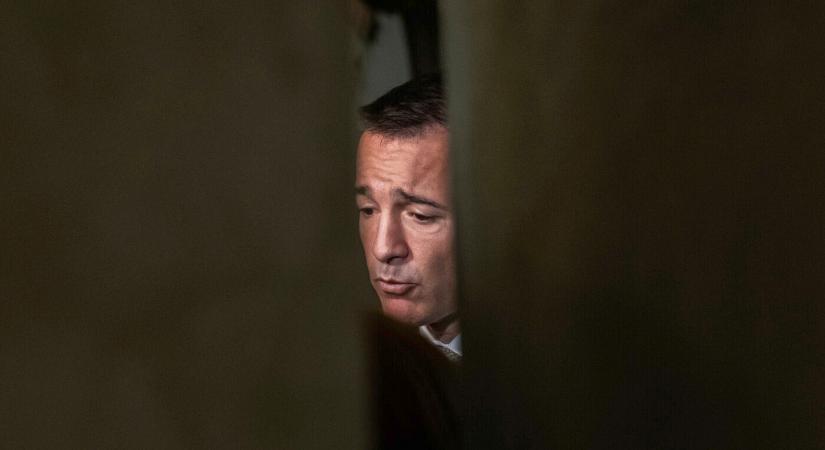 Drucker szerint nem kell lemondania Šaškonak a mentőállomások pályázata miatt