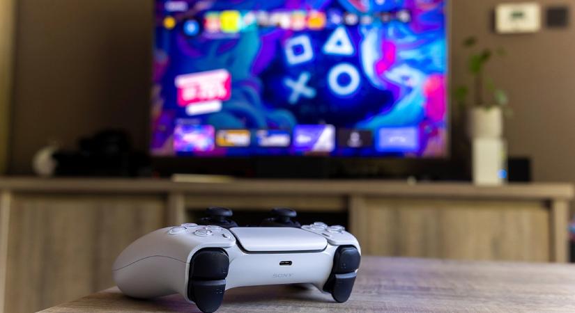 A Sony még jobban nyitna a PC felé? Beszédes PS5-ikonok szivárogtak ki