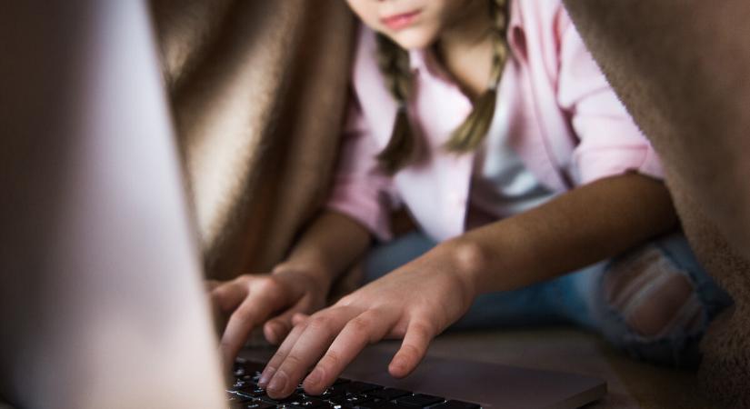 NMHH: országos kampány a gyermekek tudatos internethasználatáért