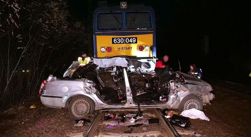 Felfoghatatlan tragédia! Szörnyethalt öt utas, autóval ütközött a Nyíregyházán át közlekedő InterCity!