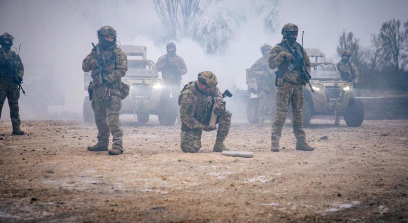 Honvédelmi élményközpont nyílt Győrben