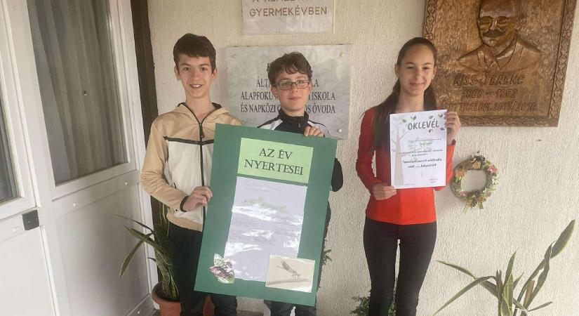 Taroltak az ásotthalmi diákok a Szegeden tartott természetismereti verseny döntőjében