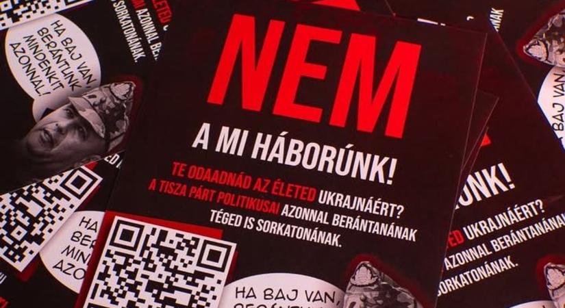 A Tisza Párt politikusai nem titkolják: ha szükséges, azonnal berántanának téged is sorkatonának – szórólapkampányba kezdett a Fidelitas