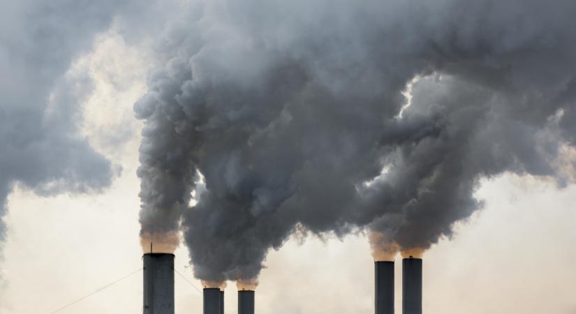 Súlyos ára lehet a tétlenségnek, de Magyarország továbbra is ellenáll