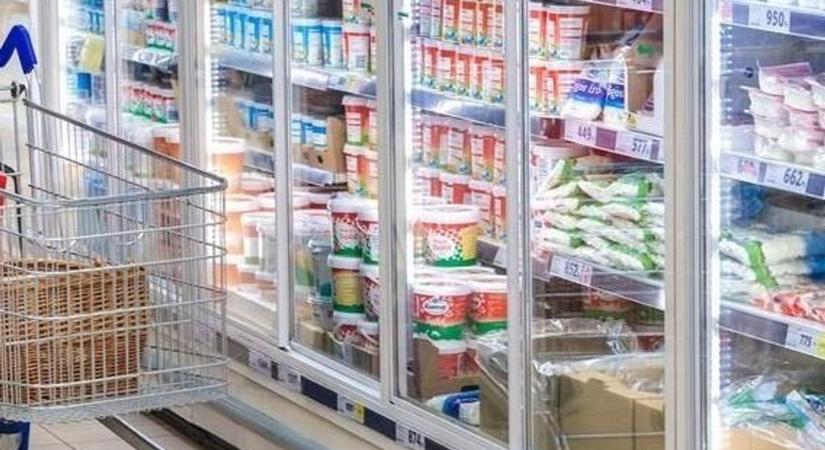 Lopott pénzből fizette a lopott csokikat a pimasz tolvaj, és ezzel még nem ér véget a bűnnlajstroma