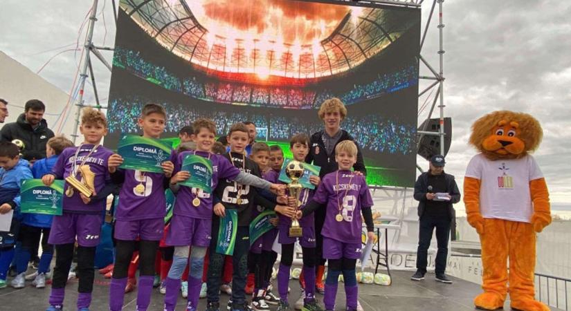 Nemzetközi tornát nyert a KTE LA U9