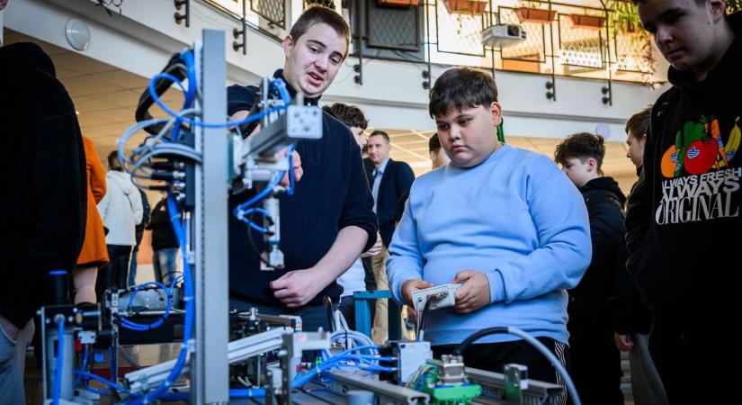 Szakmák délelőttje - élményalapú pályaorientáció Sopronban - fotók