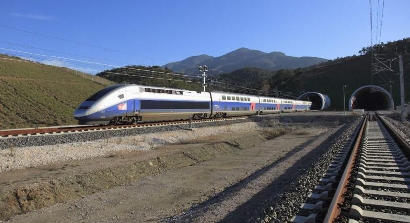 Fel kell készülnie a MÁV-nak: az európai nagy városokat brutálisan gyors vasúti hálózattal akarják összekötni