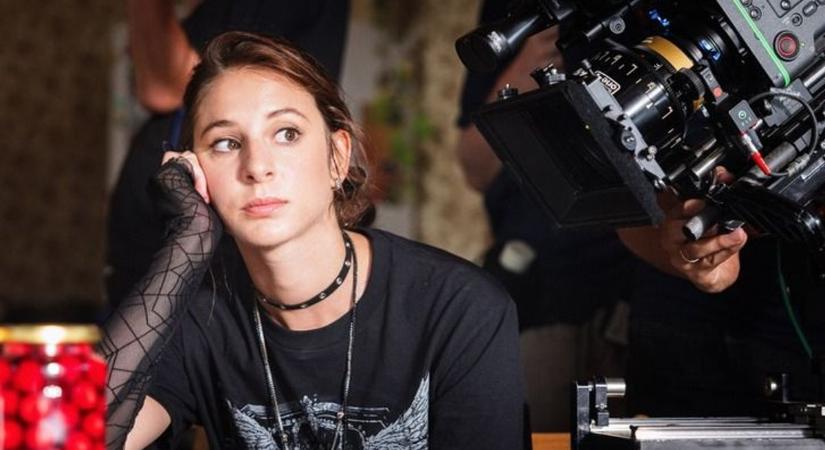 Agyvérzést kapott a Nemzeti Színház 26 éves színésznője, Martos Hanga