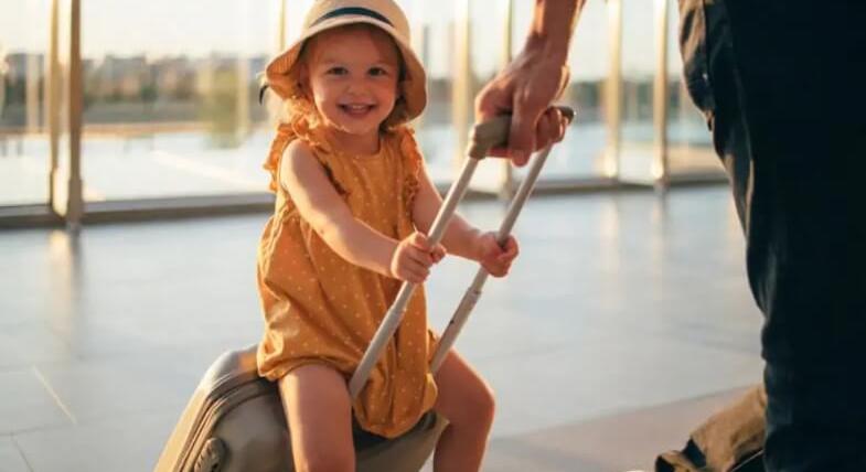 Repülés kis csomaggal – trükkök, hogy beférj a kézipoggyászba