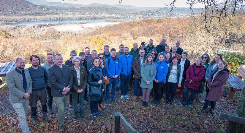 Partneri egyeztetést tartott Visegrádon a Pilisi Parkerdő a térség két, nagyszabású ökoturisztikai fejlesztéséről