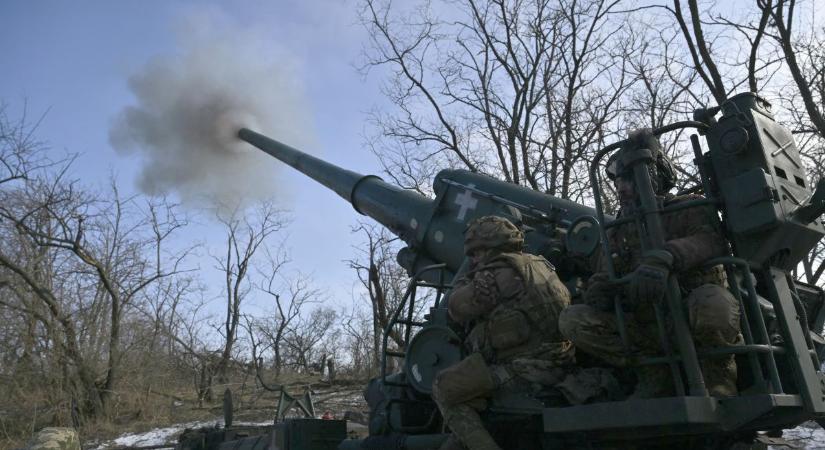 Ukrán lap figyelmeztet: Bahmuthoz hasonló vérfürdő várhat az ukránokra (VIDEÓ)