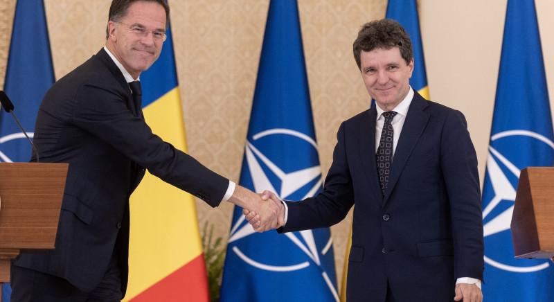 A NATO-főtitkár Bukarestben: „Románia befektet a NATO-ba, a NATO pedig befektet Romániába”