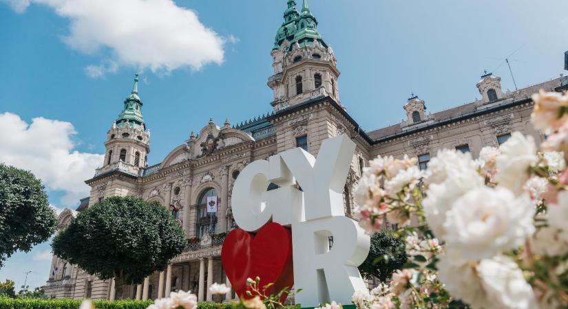 Győr polgármestere felajánlotta, hogy ha már Orbán Viktor és Magyar Péter is egyszerre látogat a városba, vitázzanak ott nyilvánosan