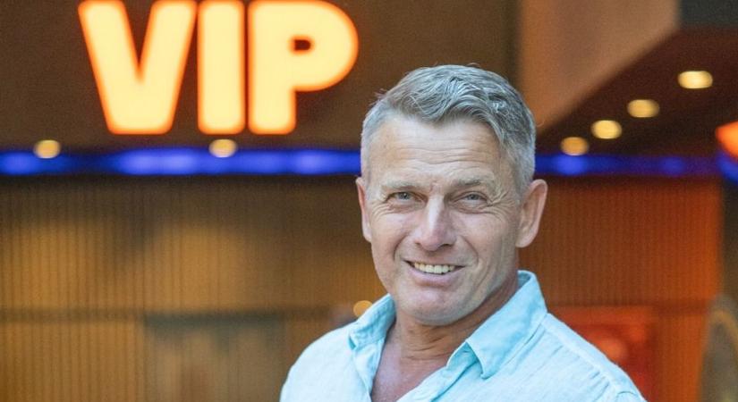 Rékasi Károly Szekszárdon beszél az élet nagy kérdéseiről