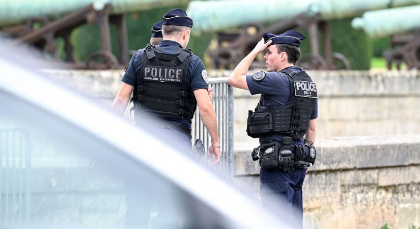 10 embert gázolt el az Allahu Akbart kiáltó férfi Franciaországban