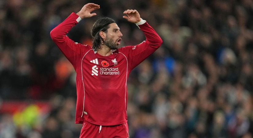 Itt a magyarázat: ezért nem kapott tizenegyest a Liverpool Szoboszlai lövése után