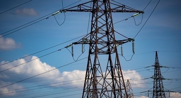 Ukrajnában emelik az áram szállítási díját