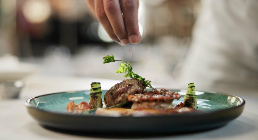 Egy kisváros szállodája a világ legjobbjai között