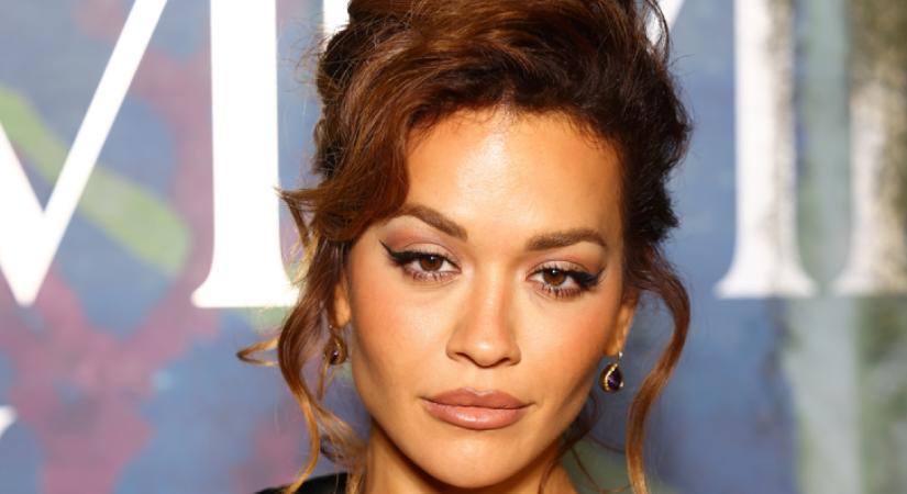 Rita Ora valóságos Barbie babaként ragyogott: mindenkit megbabonázott