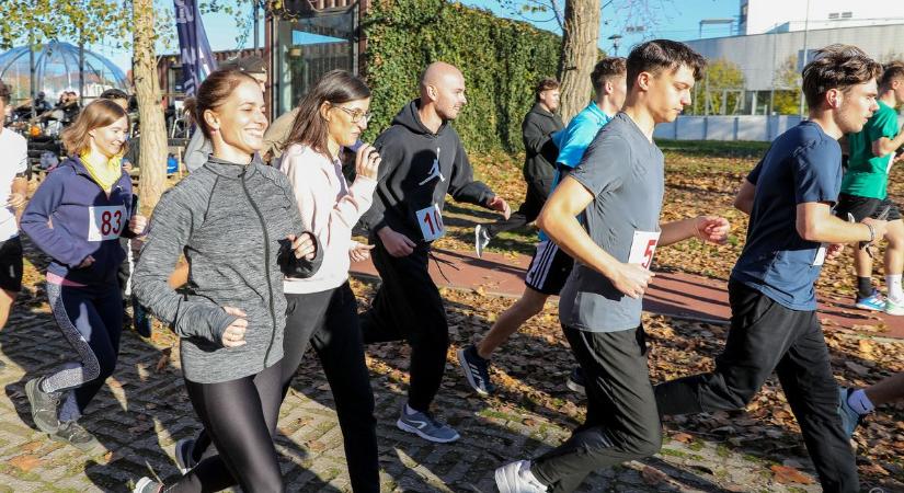 A félévükért futottak az egyetemisták