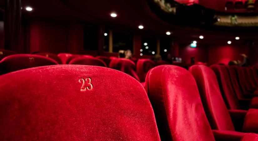 Egy éve csendben lábadozik sztrókjából a Nemzeti 26 éves, pályaelhagyó színésznője